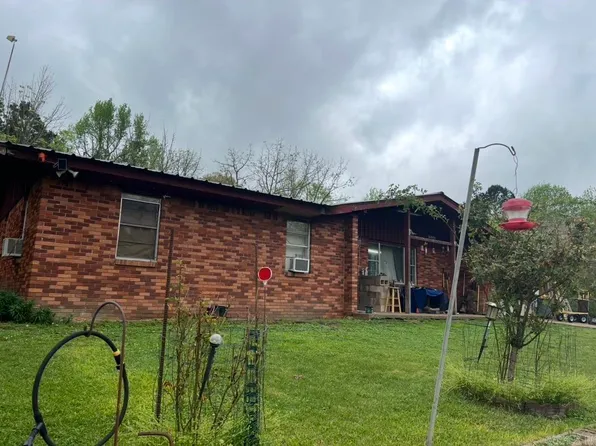 120 W Moffett Trl, Caddo Gap, AR 71935