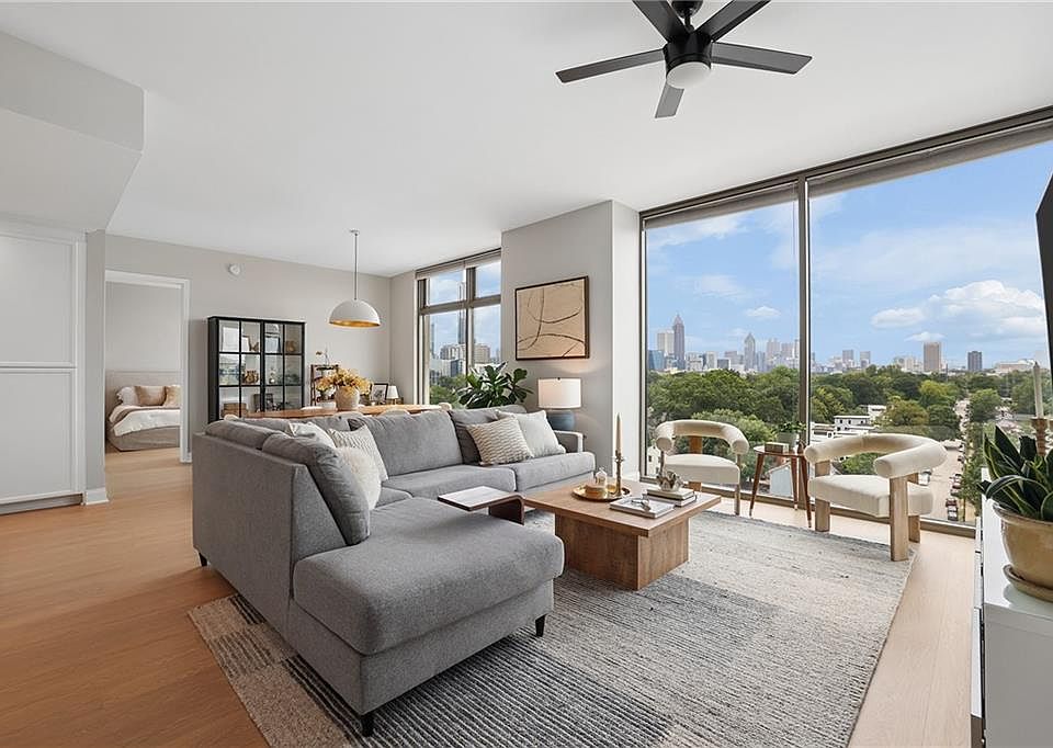 1st image of 270 17th St NW Unit 909