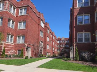 242 S Maple Ave APT 2E, Oak Park, IL 60302