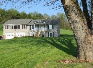 862 Berry Farm Rd, Verona, VA 24482