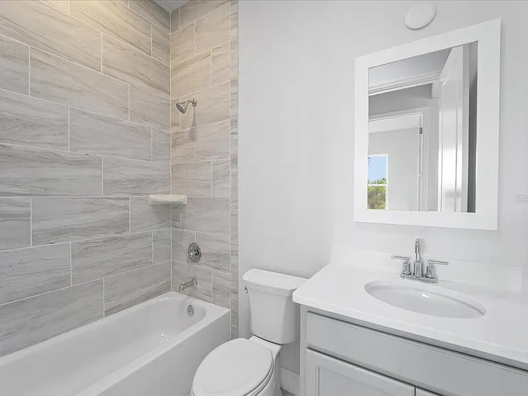 60 Del Palma Dr — Photo 24
