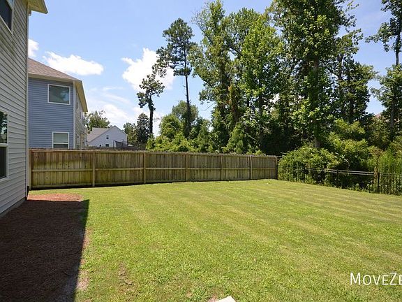 2nd image of 10101 Belville Oaks Ln