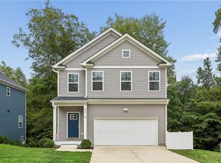 225 Bethune Dr, Williamsburg, VA 23185