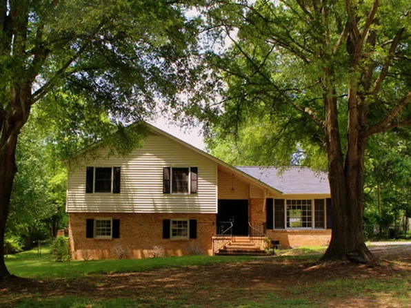 3401 Oak Tree Tl, Matthews, NC 28105