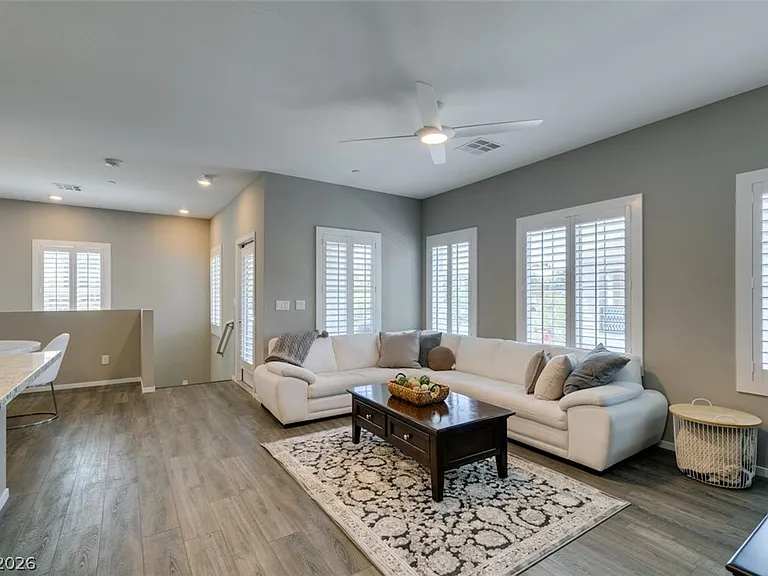 544 Teovani St #924 — Photo 18