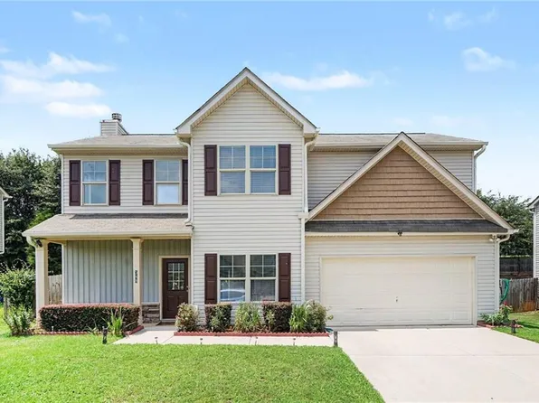 388 Pinnacle Dr, Winder, GA 30680