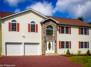 1681 Clover Rd, Long Pond, PA 18334
