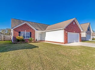 7741 Eagle Lake Rd, North Charleston, SC 29418