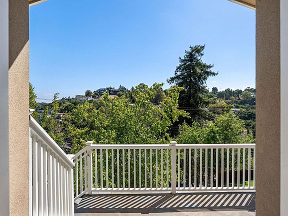 5th image of 103 Winding Way