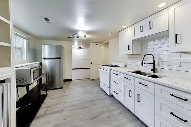 5359 W Berenice Ave #1 — Photo 21