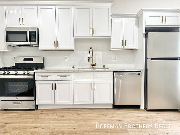 5th image of 858 N La Fayette Park Pl APT 5