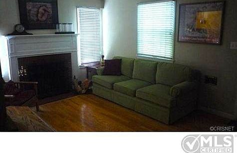 3rd image of 1320 N Naomi St