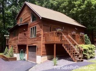 39 E Tuscarora Dr, Hazleton, PA 18202