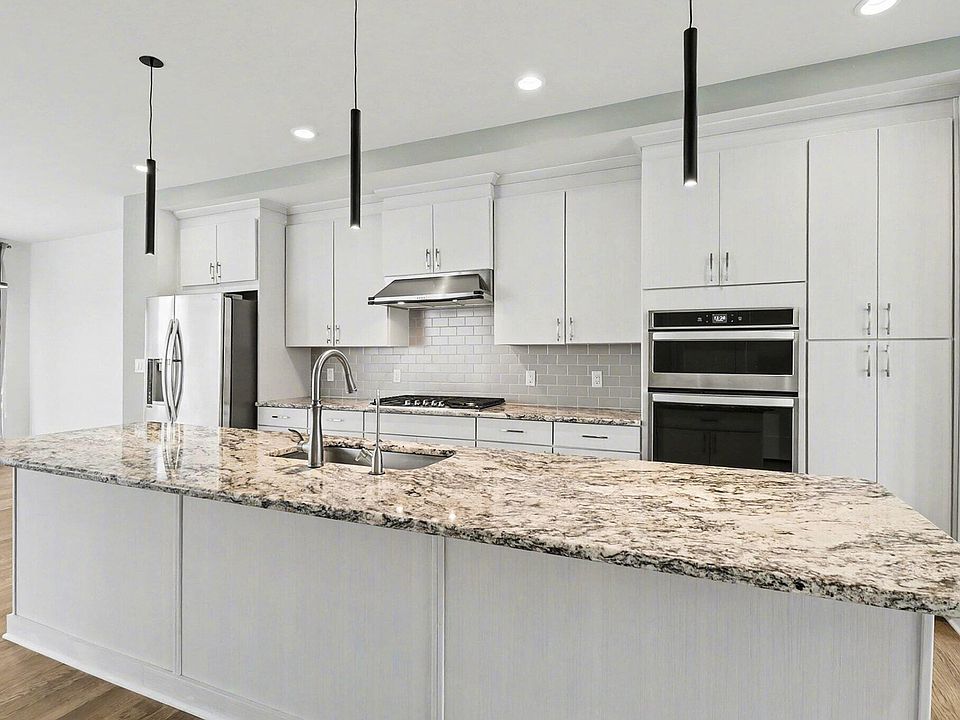 1st image of 2824 Ridington Rd