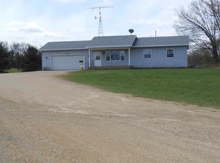 W11229 County Road Bc, Hancock, WI 54943