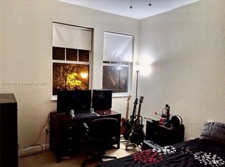 699 Corte Madera Ln UNIT 4, West Palm Beach, FL 33401