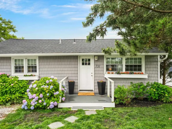 731 Stone Harbor Blvd, Cape May Court House, NJ 08210