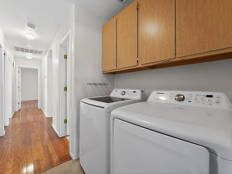 6816 S Russet Sky Way — Photo 16