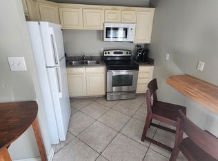 1715 11th St #2, Pascagoula, MS 39567