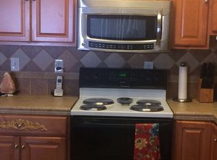 636 W Main St APT C, Tustin, CA 92780