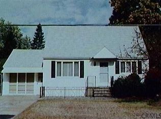 1145 Fayette Dr, Schenectady, NY 12303