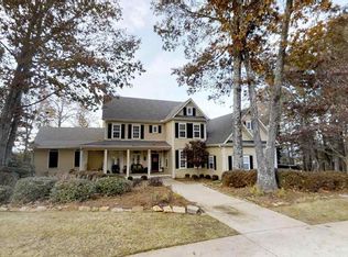 1698 Panorama Way W, Guntersville, AL 35976