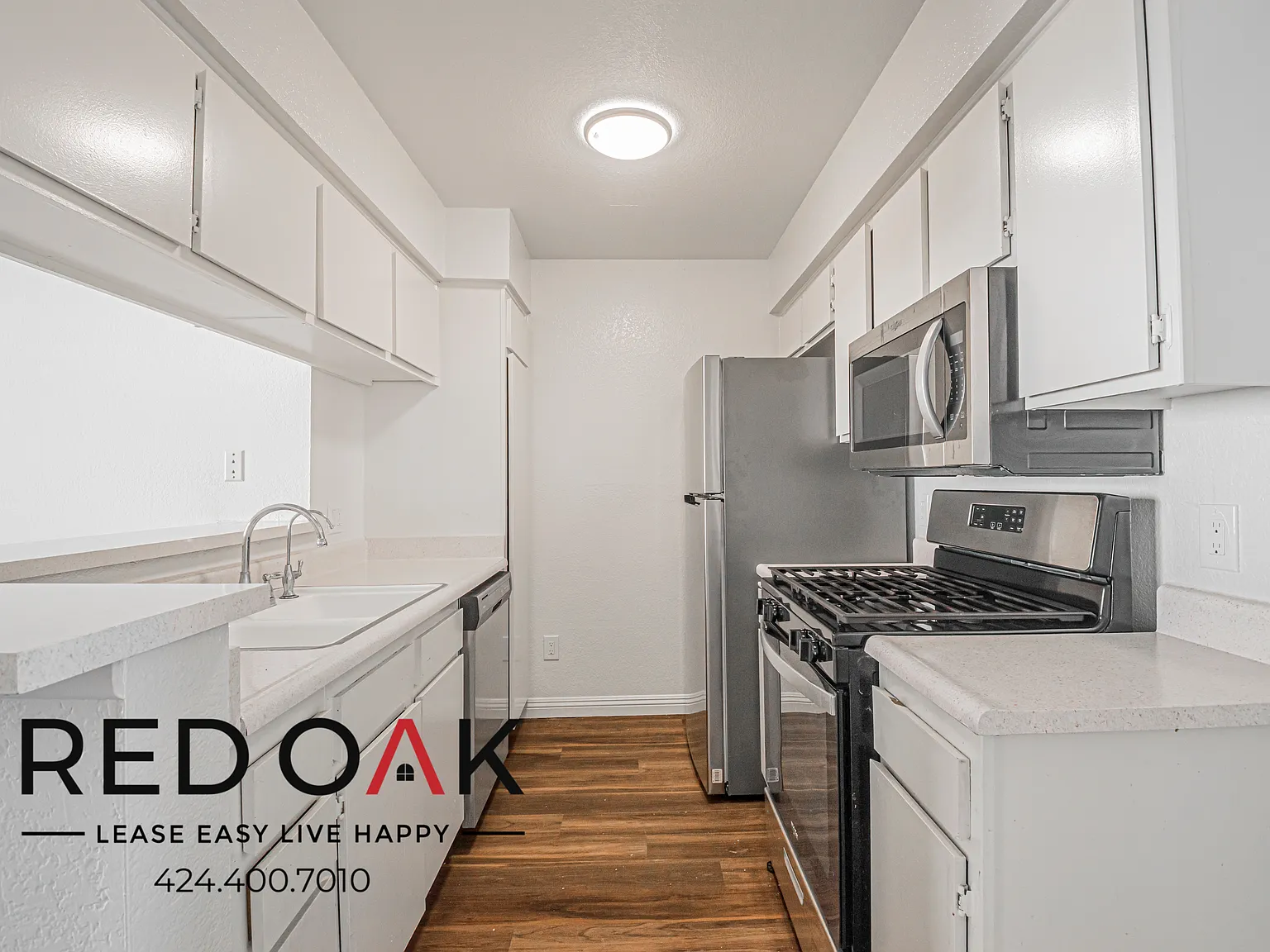 ~1 Month Free + Low Deposit~ Fabulous Two-Bedroom With Balcony And Two Included Parking Spaces ~ ... — Photo 3