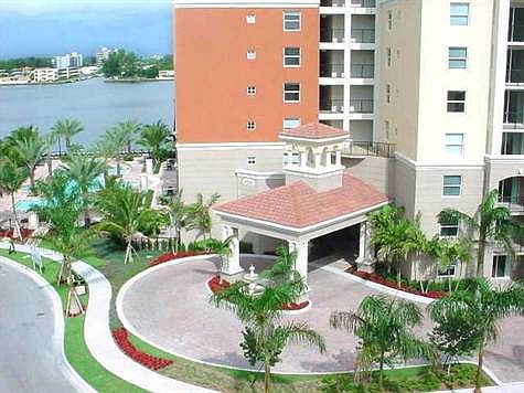 Porto Bellagio, Bldg 1