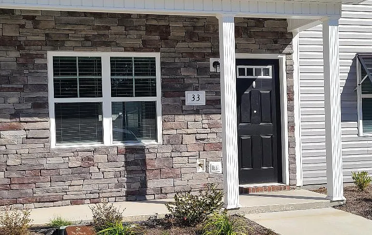 33 Catalina Cir — Photo 2
