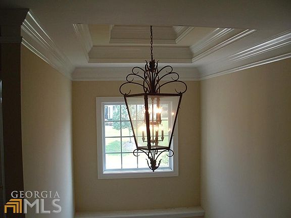 2nd image of 367 Grandiflora Dr
