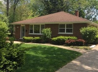 115 S Prairie Ave, Bloomingdale, IL 60108