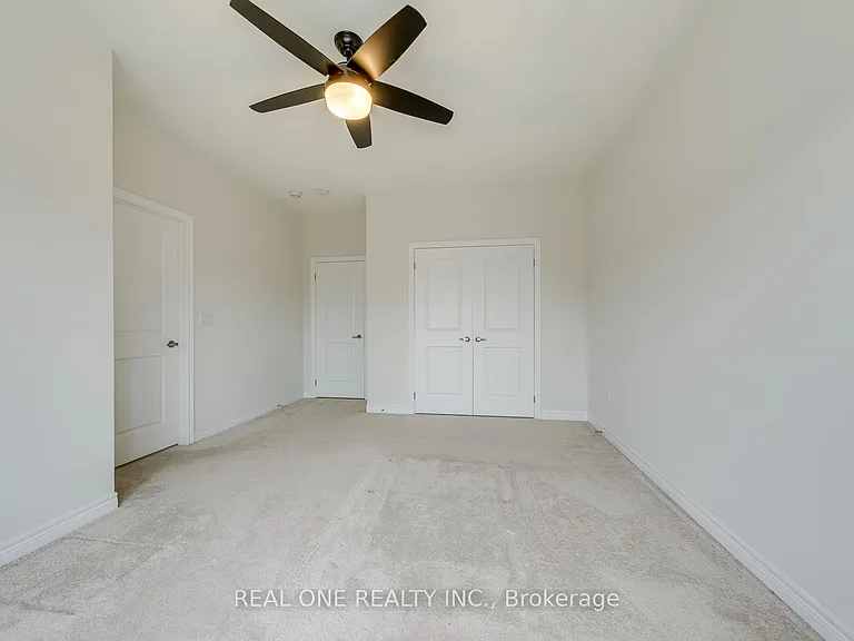 140 Zachary Cres — Photo 33