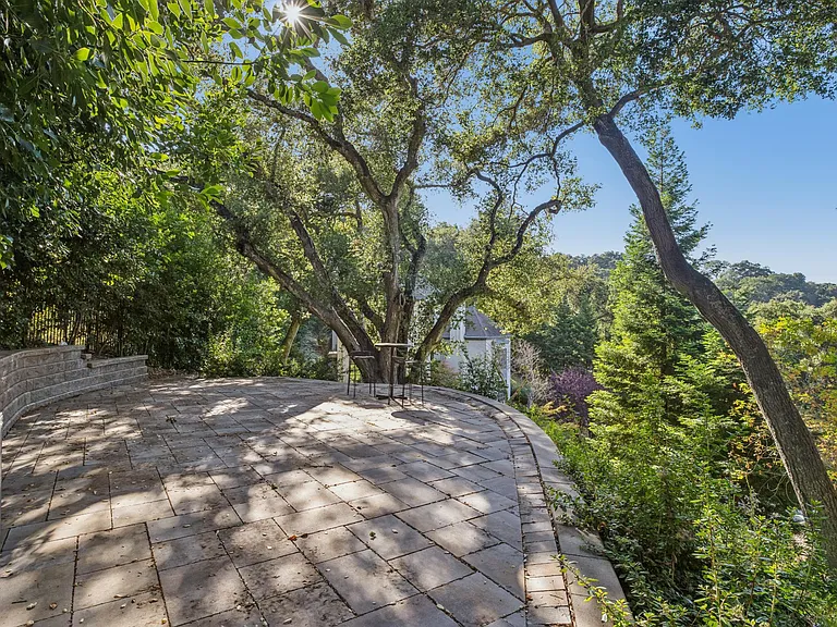 281 Mimosa Way — Photo 22