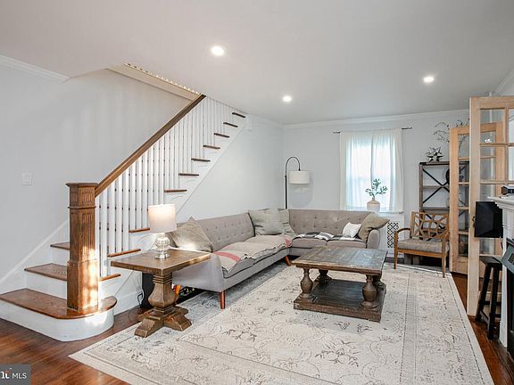 5th image of 5 Eaton Ave