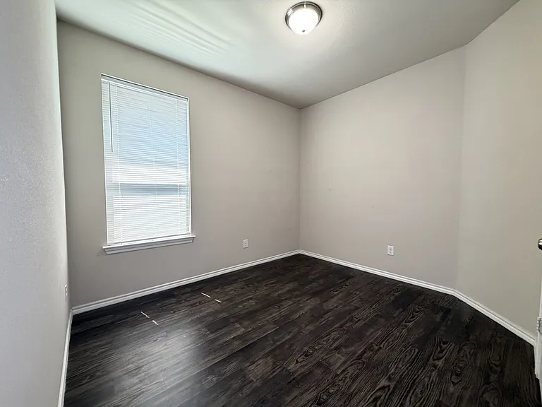 4523 N Ottawa Dr — Photo 15