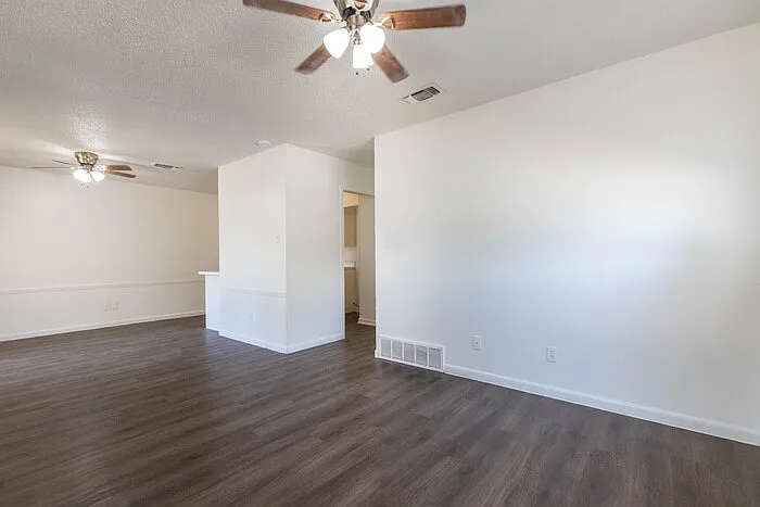 3920 Redstone Rd — Photo 1