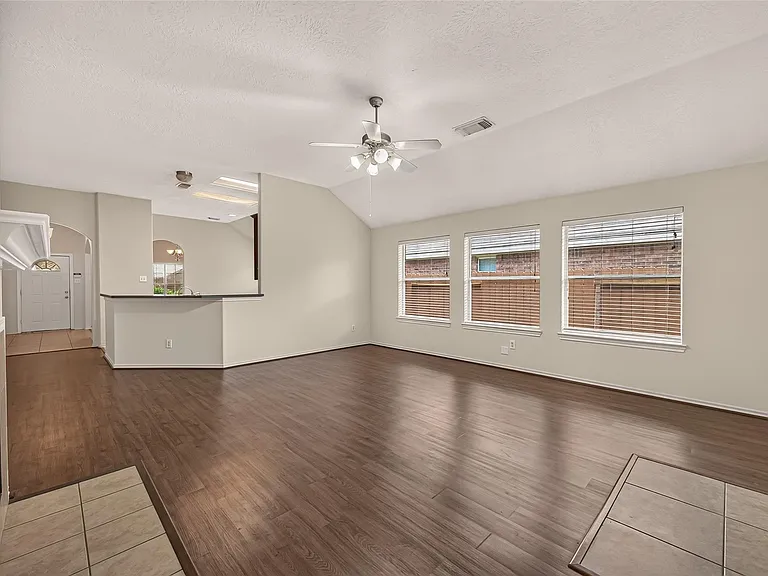 5006 Juniper Walk Ln — Photo 13