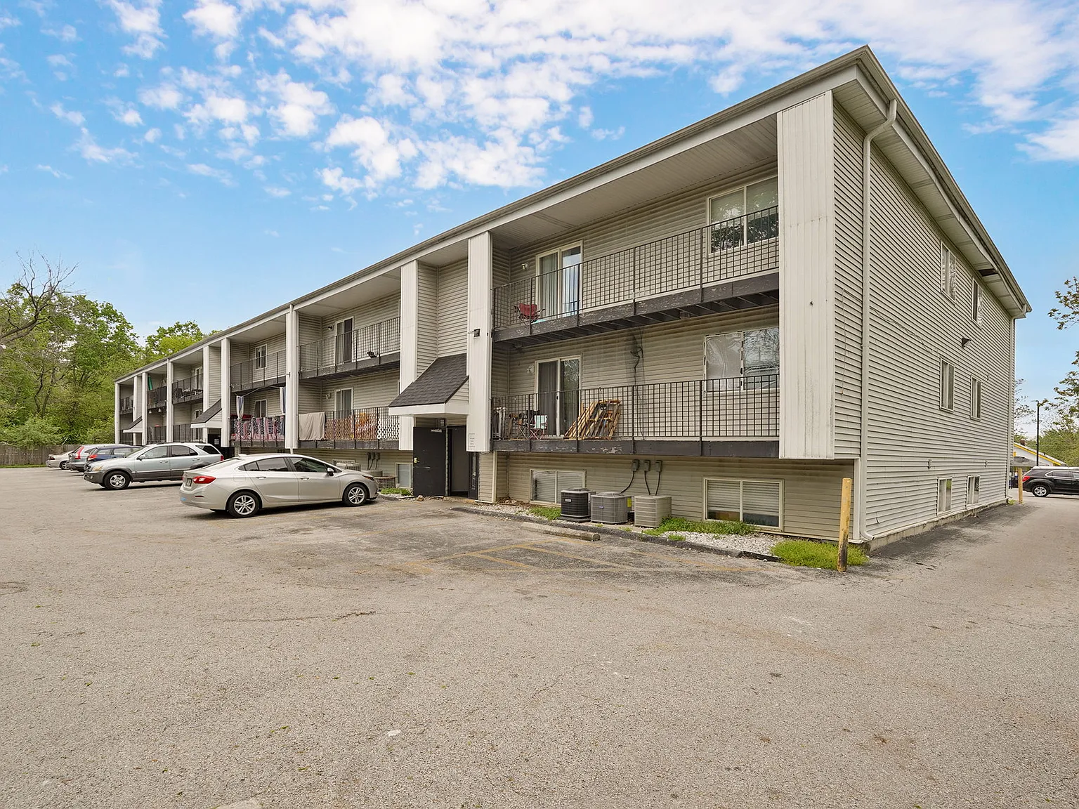 True North Apartments — Photo 4