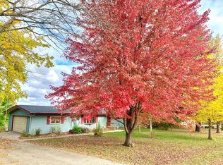 N7145 River Park Dr, Watertown, WI 53094
