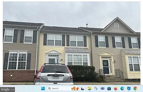 205 Hillside Ct Photo 1
