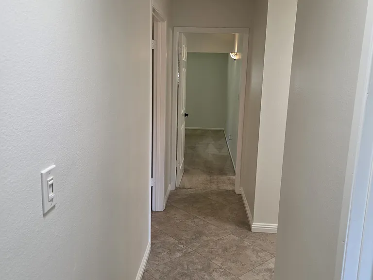 1037 Alta Vista Dr — Photo 46