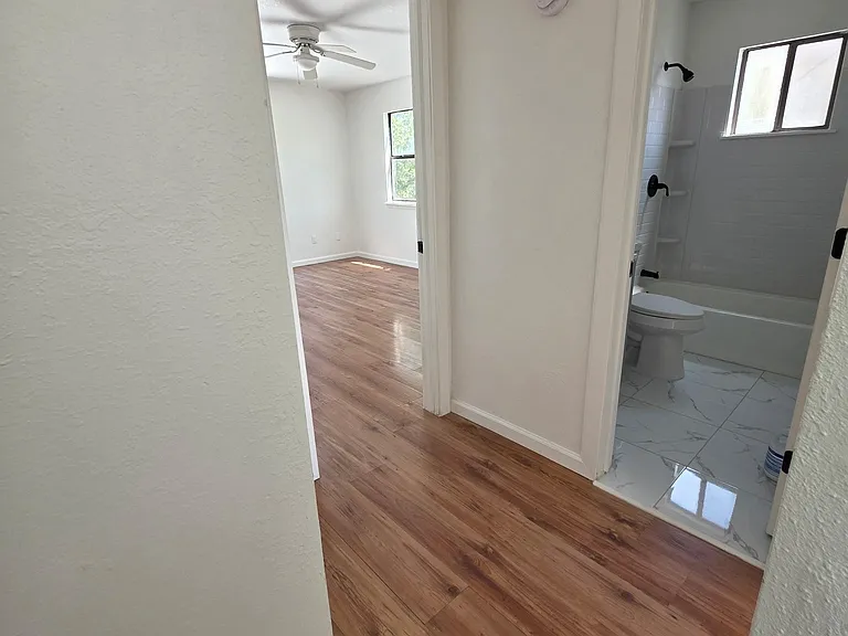 1691 Ebony Ave #1 — Photo 6