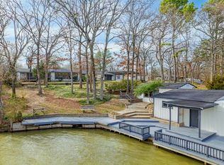 1420 Marina Dr, West Tawakoni, TX 75474
