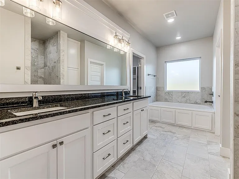 4308 Luke Ln — Photo 27