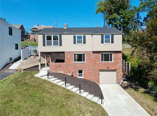 119 Columbia Dr, Pittsburgh, PA 15236