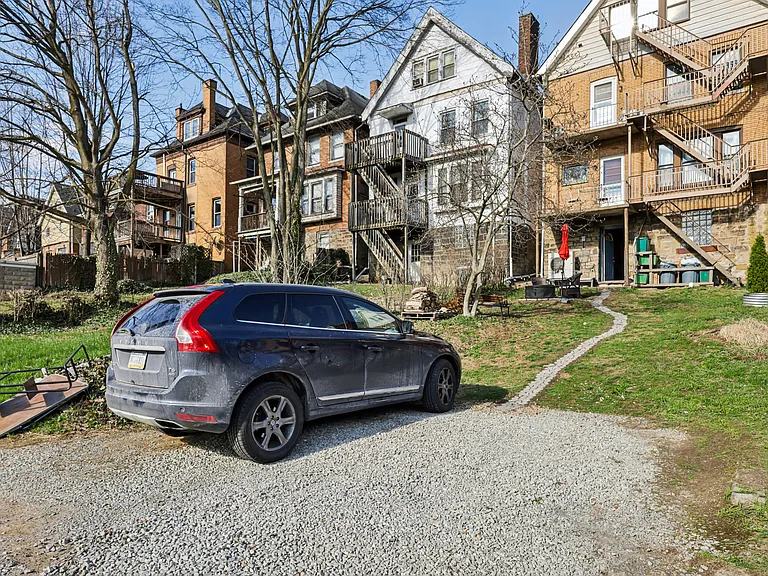 315 Barnes St #1 — Photo 14