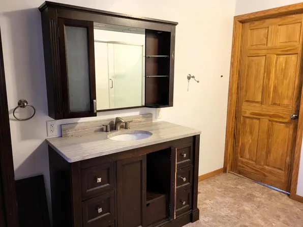 1027 Farnham STREET, Columbus, WI 53925