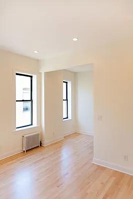 Rented by Pearl Estates | media 27