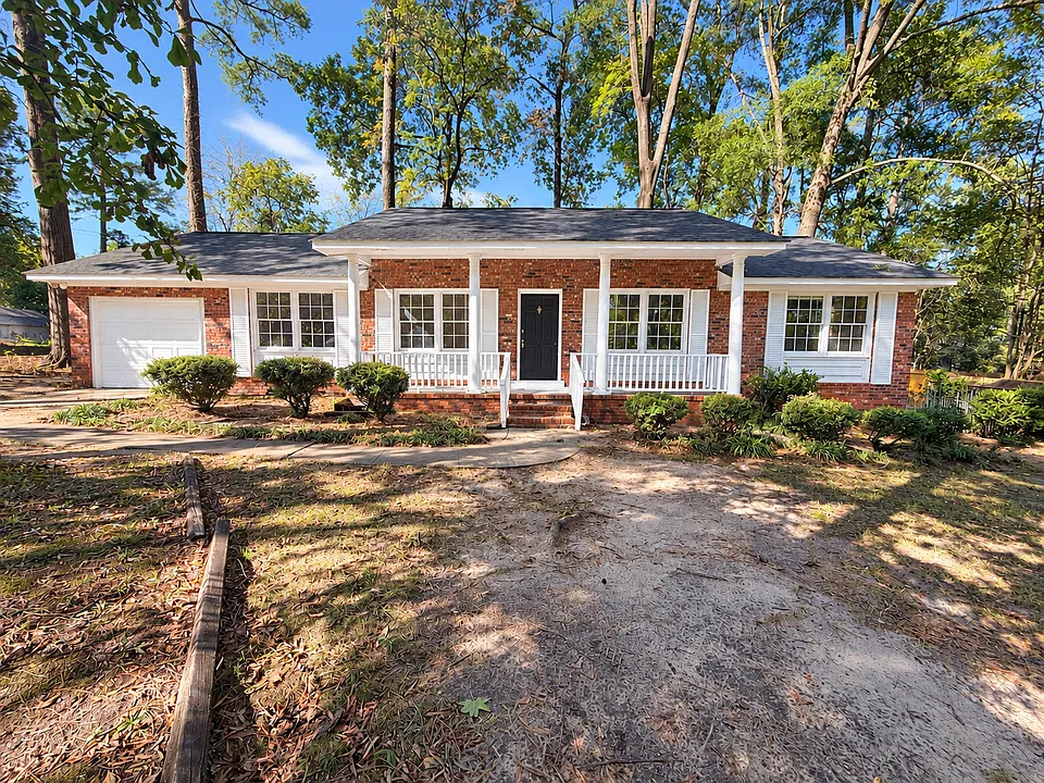 1719 Romain Dr