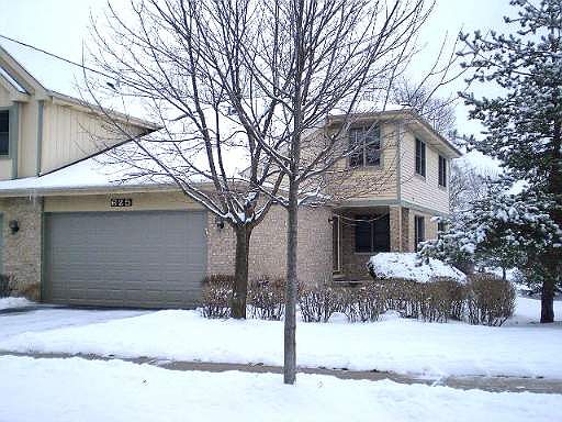 1st image of 625 N Walden Dr #1